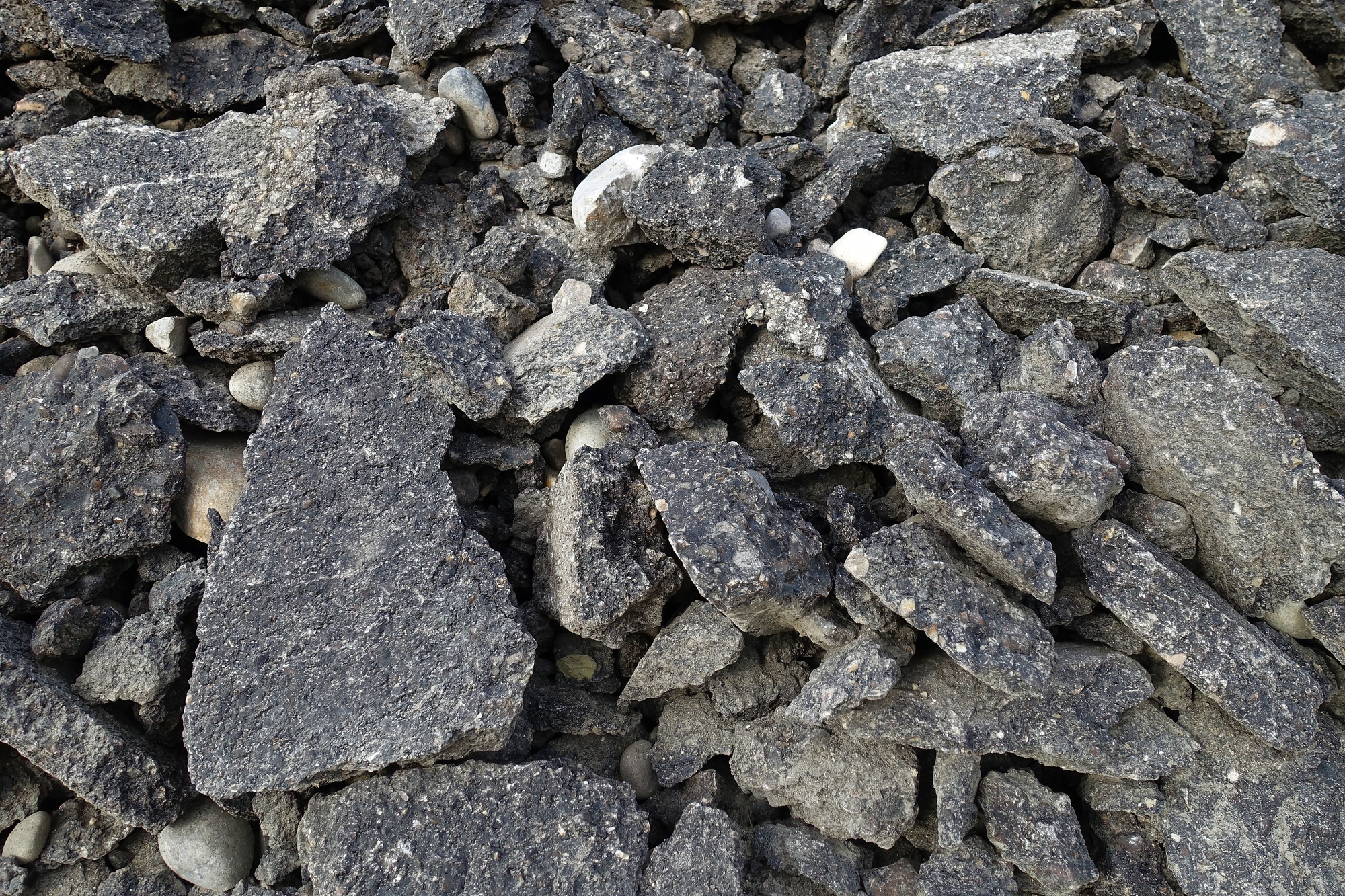 Asphalt recycling